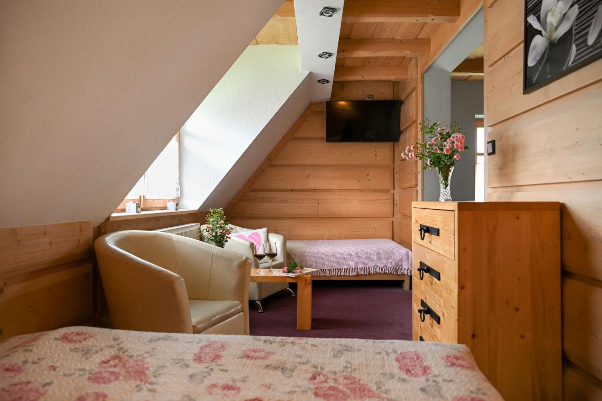 Bed and Breakfast Zakatek Pod Smrekami Косьцелісько Екстер'єр фото