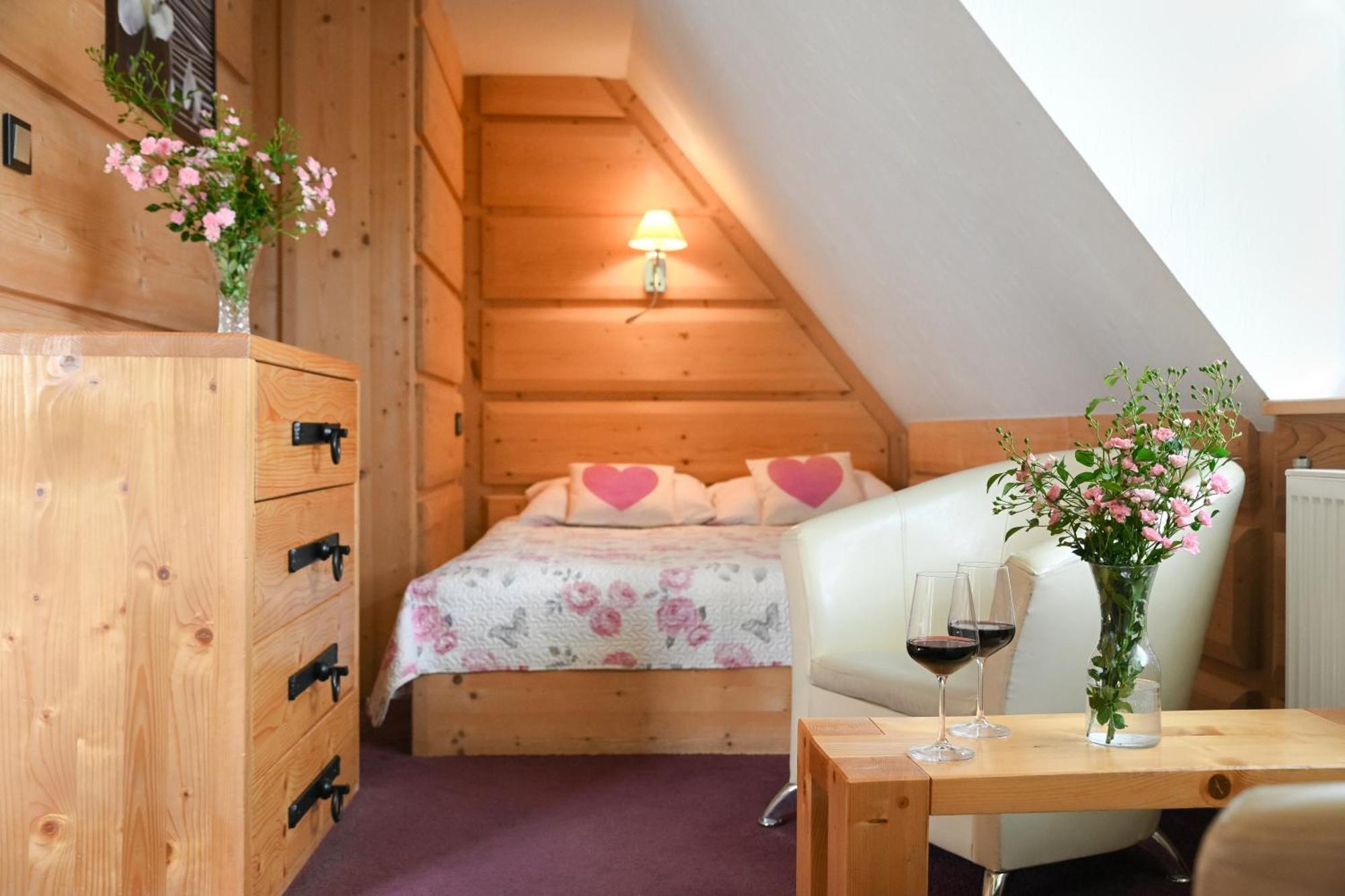 Bed and Breakfast Zakatek Pod Smrekami Косьцелісько Екстер'єр фото